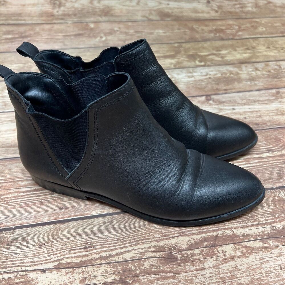 BUSKENS Made In Uruguay Ladies Black Ankle Boots Size 7M Vintage
